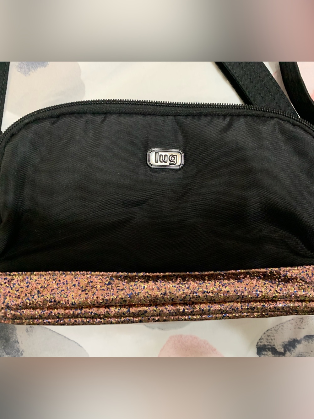 lug Black Crossbody Bag with Rose Gold Glitter Base punter - Picture 2 of 7